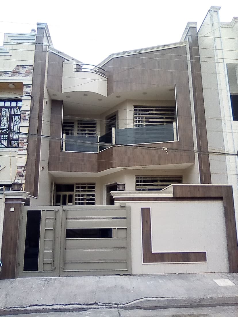 دارثلاثة طوابق